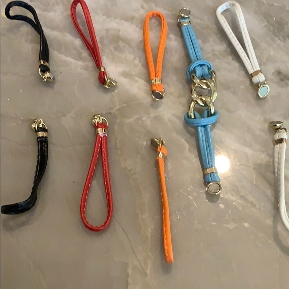 Bracelets - Picture 7 of 7